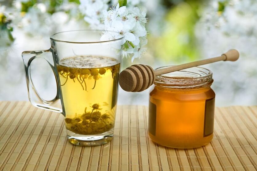 zāļu tēja ar medu pret parazītiem