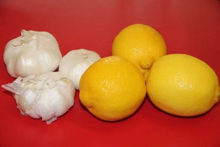 ķiploki un citrons pret parazītiem